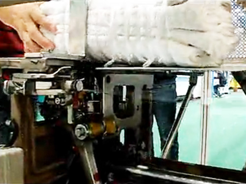 雙圈布草、毛巾、被套捆扎視頻_